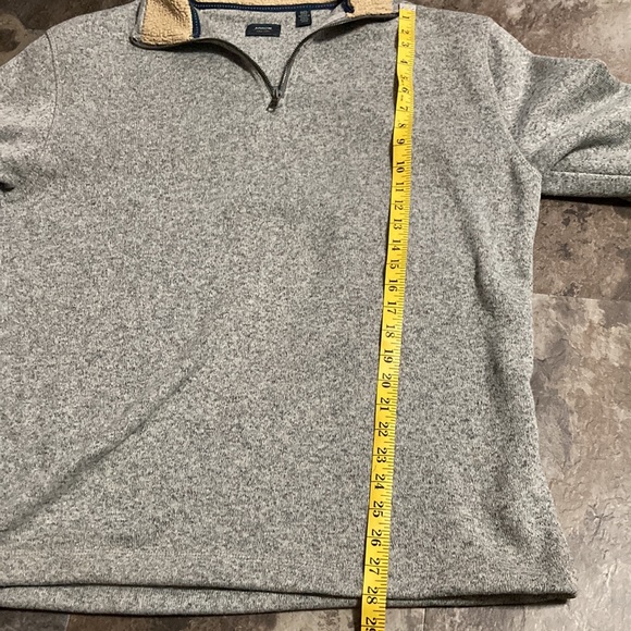 Arrow - Men’s Quarter Zip Up Knit Sweater (L) - Picture 6 of 7